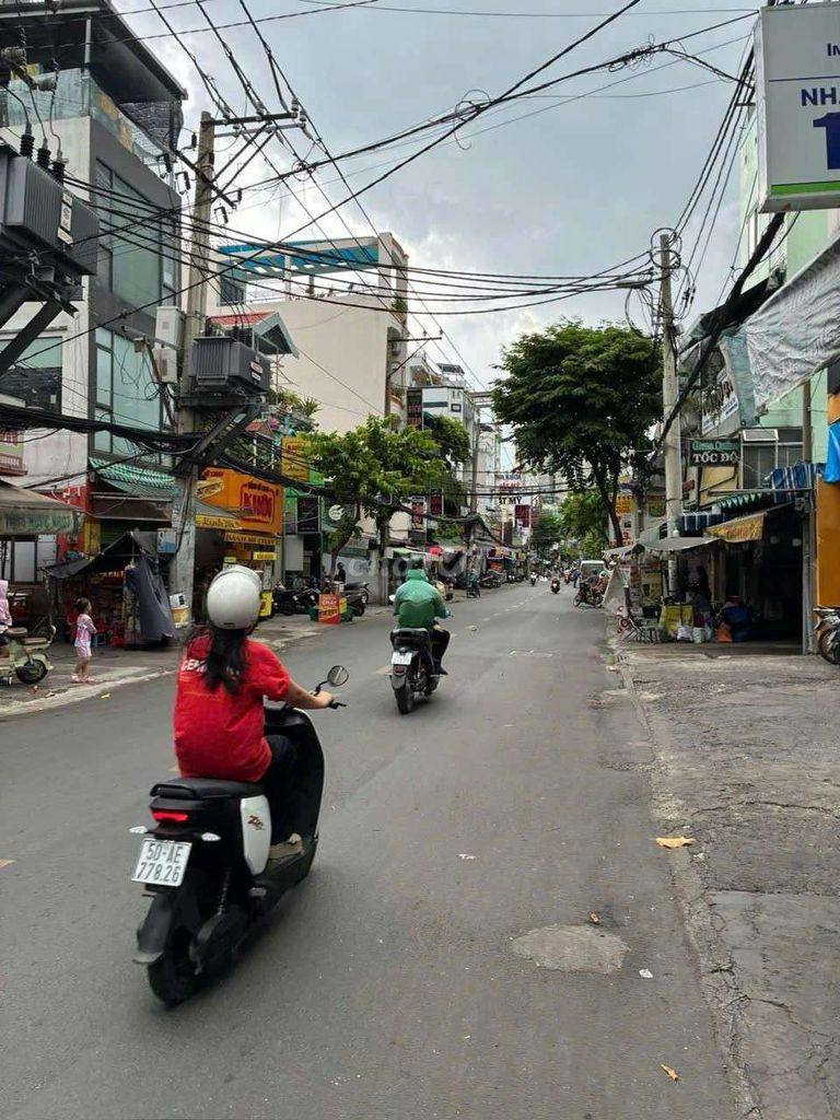 Bán nhà 194 Tôn Đản Phường Khánh Hội - Hinh 2