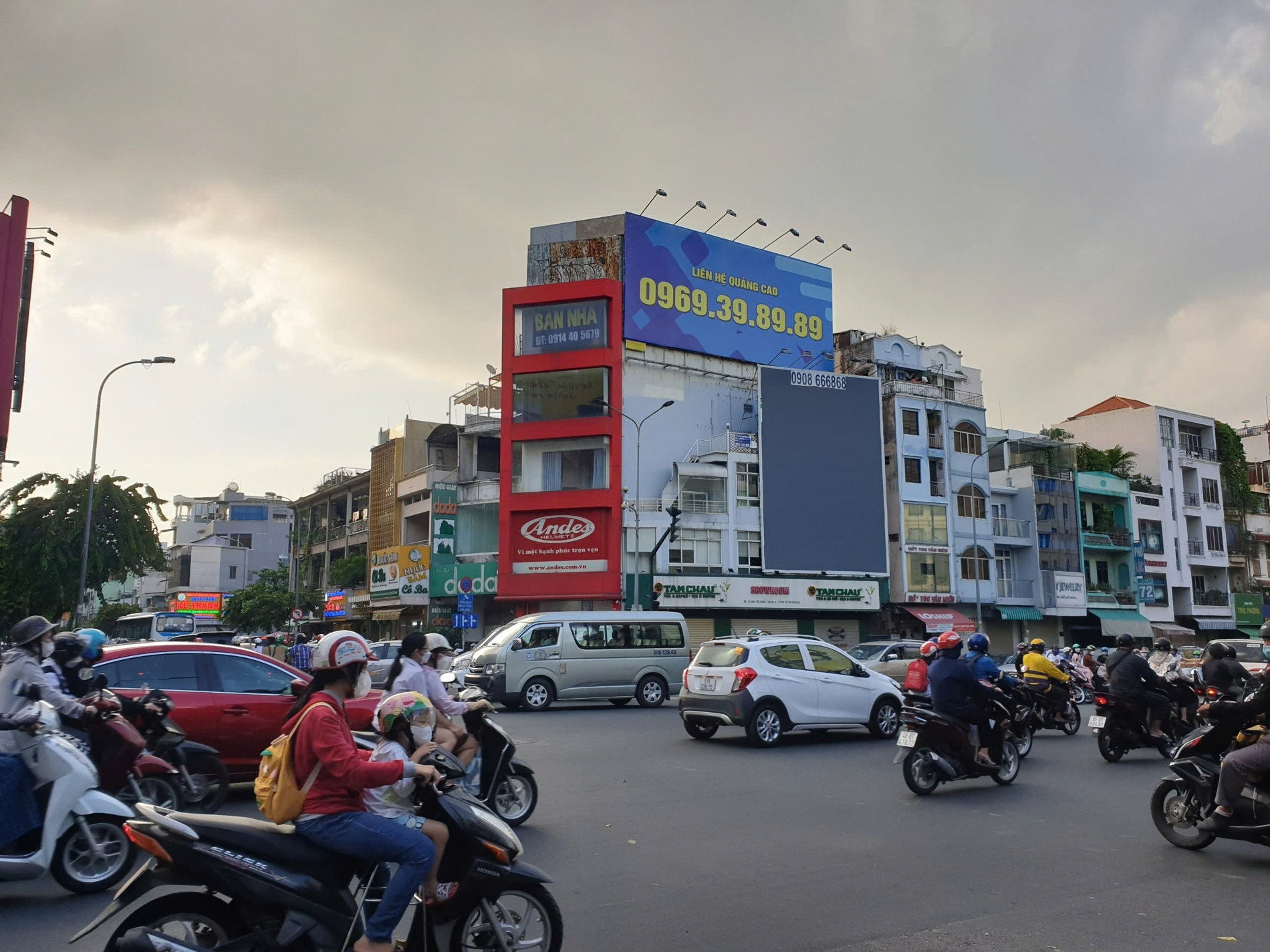 Bán nhà 112 Đinh Tiên Hoàng Phường Sài Gòn - Hinh 2