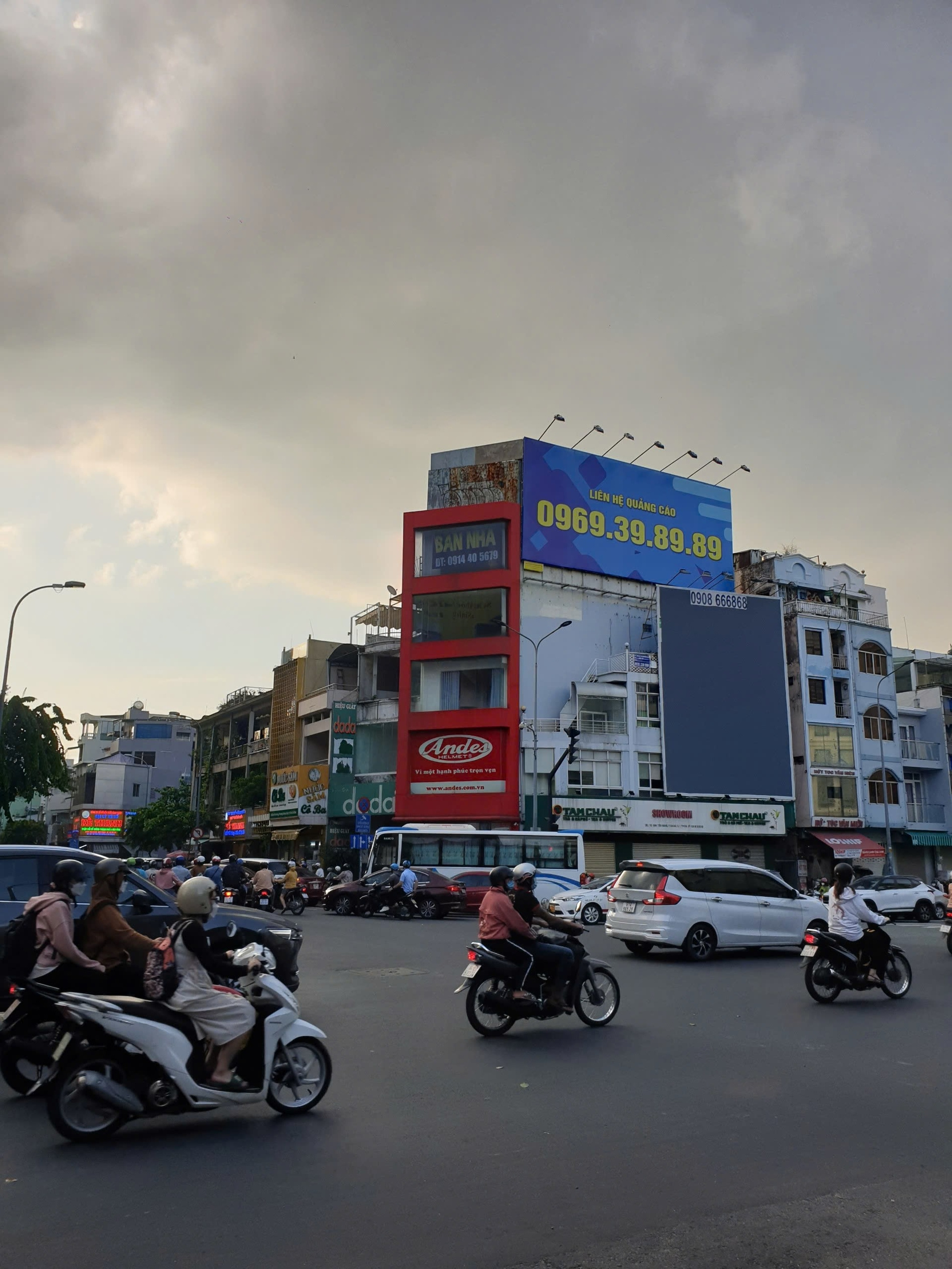 Bán nhà 112 Đinh Tiên Hoàng Phường Sài Gòn - Hinh 3
