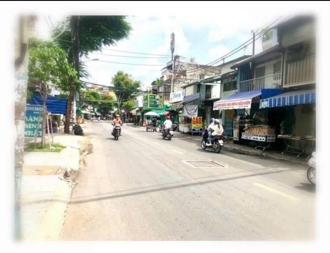 Bán nhà 172B Lạc Long Quân Phường Bình Thới - Hinh 2