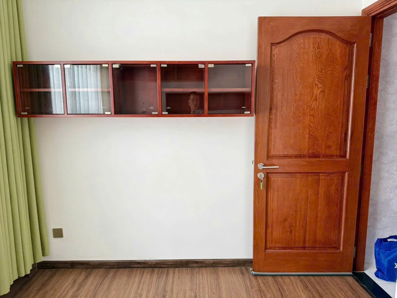 Bán nhà 81A Hoa Sữa Phường Cầu Kiệu - Hinh 1