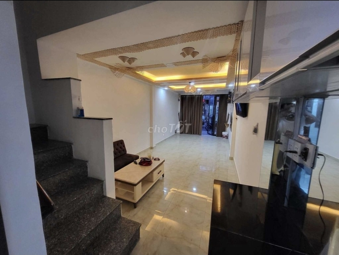 Bán nhà 83 Phạm Hữu Chí Quận 5 - Hinh 4