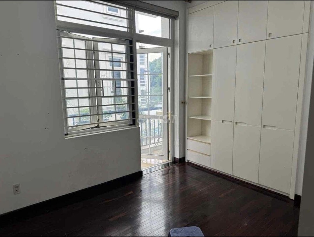 Bán nhà 8 Diệp Minh Tuyền Phường Phước Long - Hinh 1
