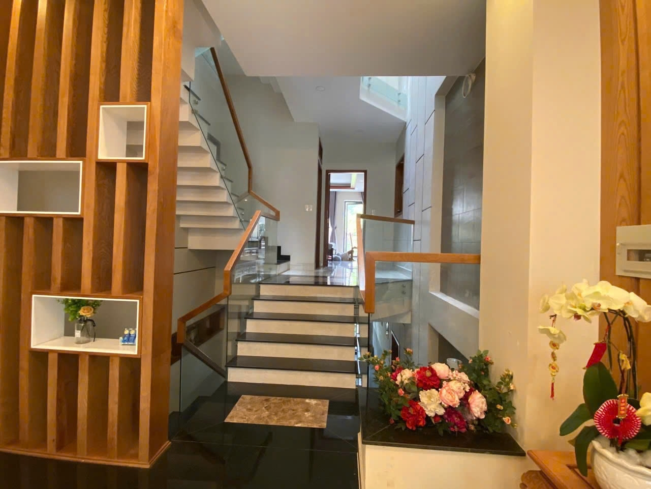 Bán nhà 106 Bùi Tá Hán Phường Bình Trưng - Hinh 3