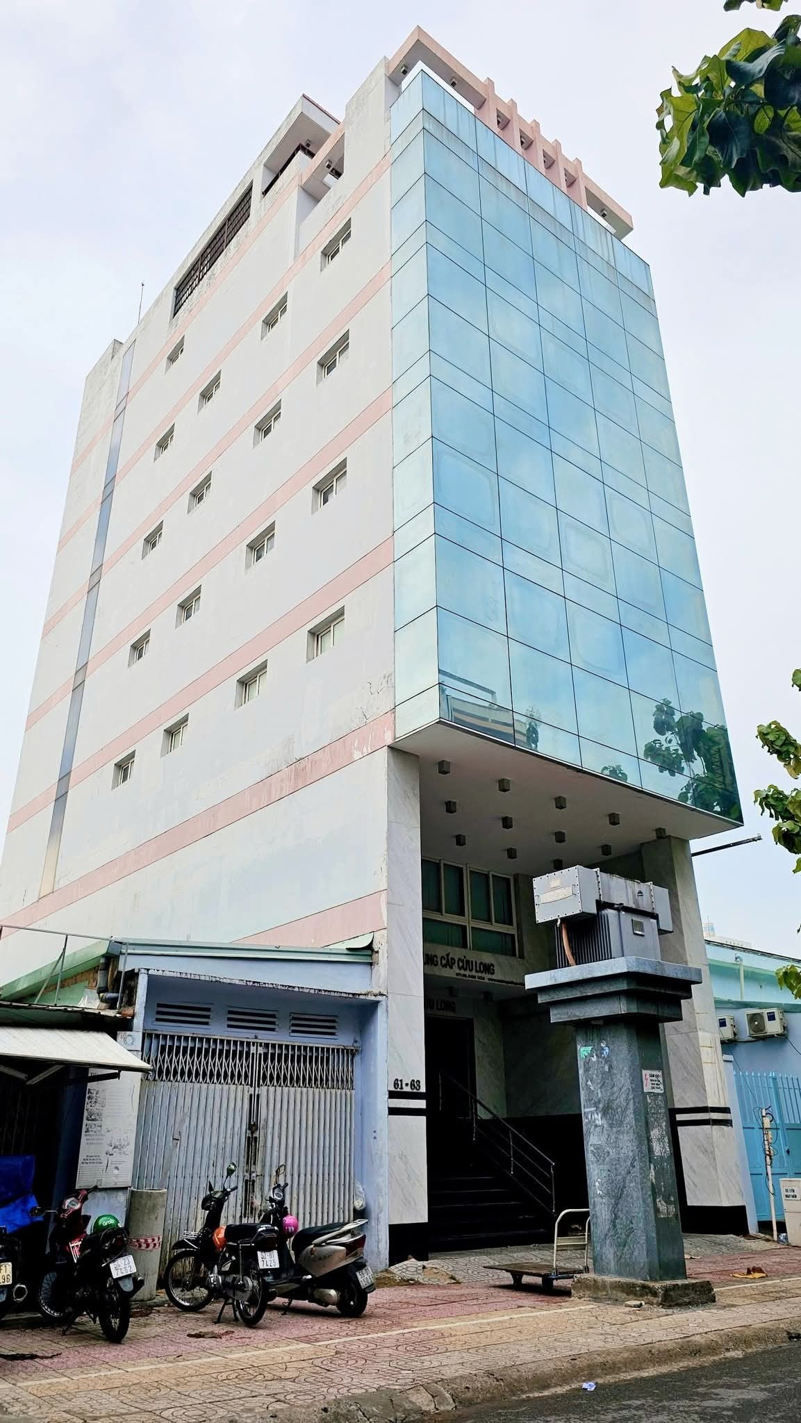Bán nhà 61-63 Nguyễn Văn Đừng Quận 5 - Hinh 2