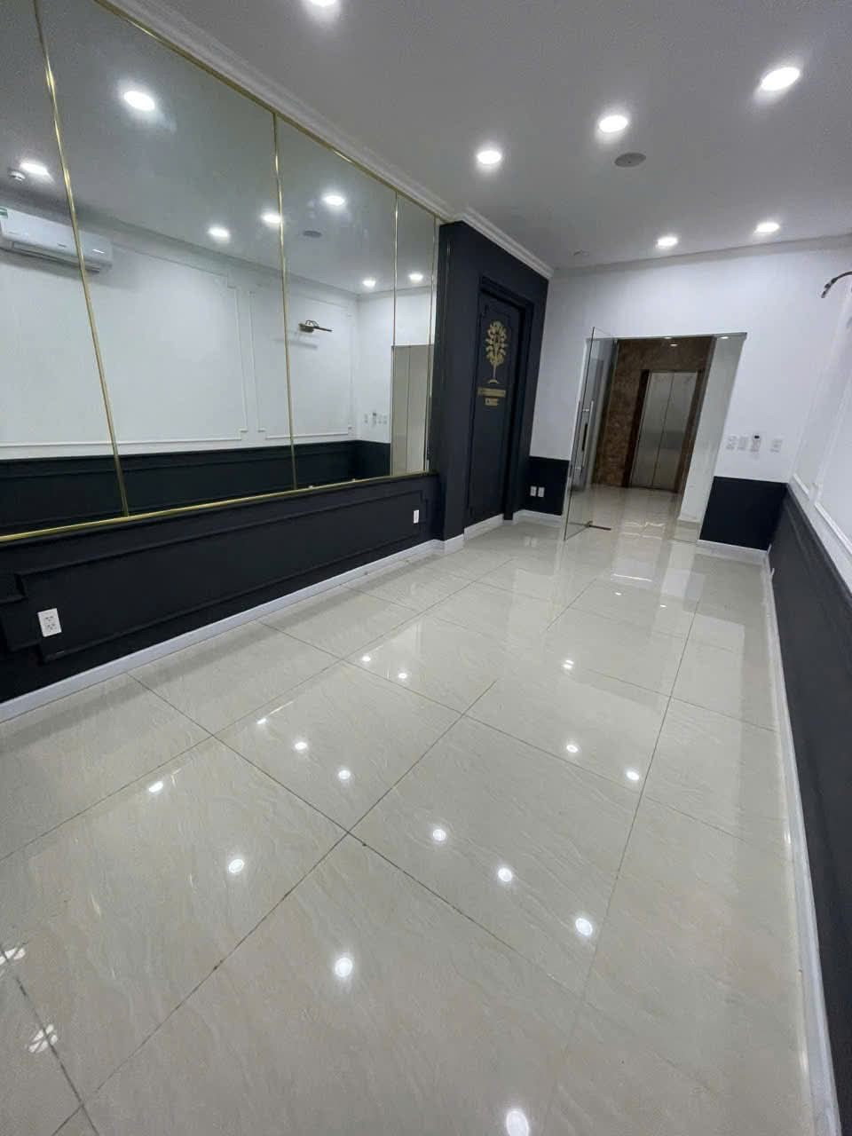 Bán nhà 393 Nguyễn Tri Phương Quận 10 - Hinh 5