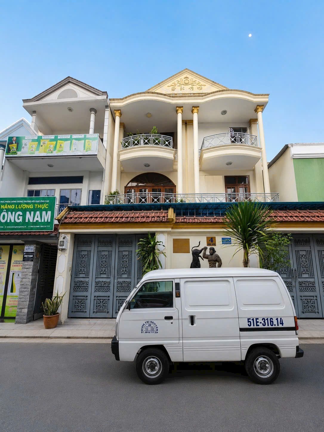 Bán nhà 4 Sầm Sơn Phường Tân Sơn Nhất - Hinh 1