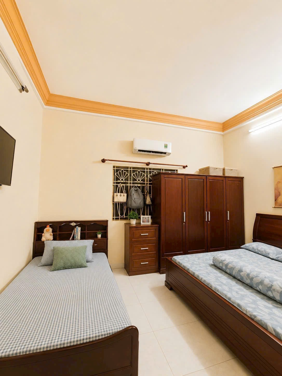 Bán nhà 4 Sầm Sơn Phường Tân Sơn Nhất - Hinh 2