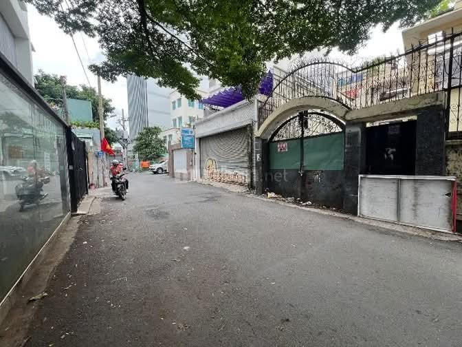 Bán nhà 11 Hồ Biểu Chánh Phường Phú Nhuận - Hinh 2